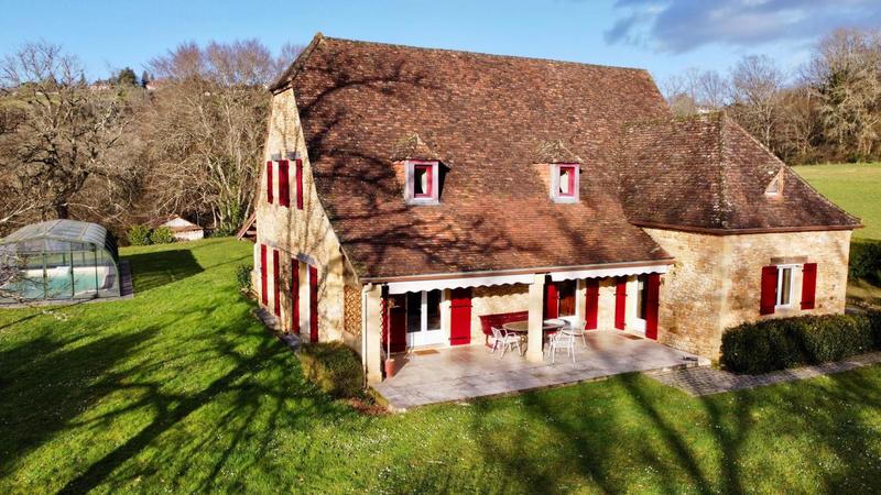 Maison - 218 m² - 6 pièces