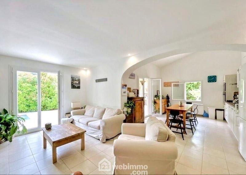 Maison - 119 m² - 6 pièces