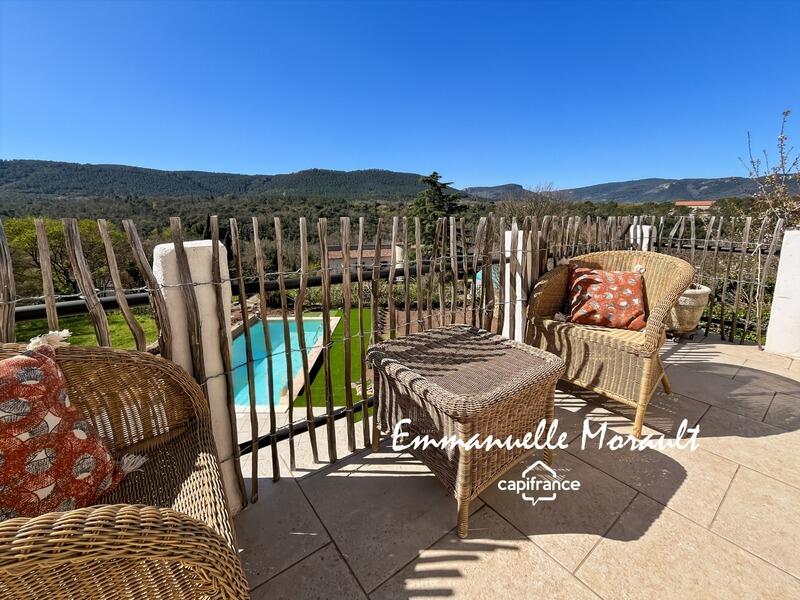 Maison de village - 83 m² - 3 pièces