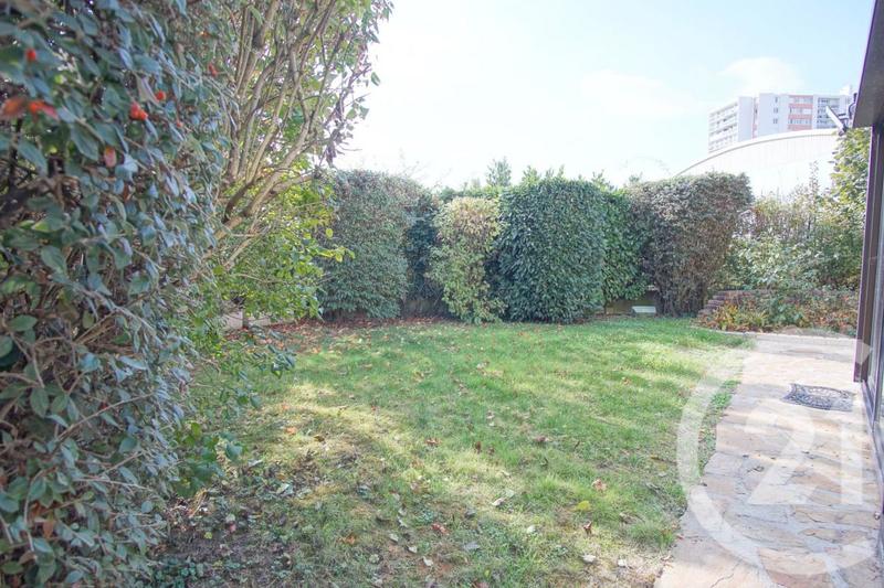 Maison - 115 m² - 7 pièces