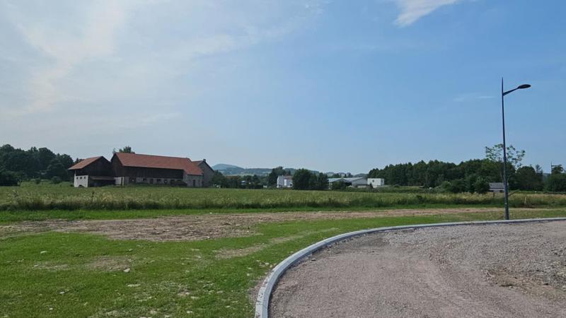 Terrain constructible - 1 084 m²