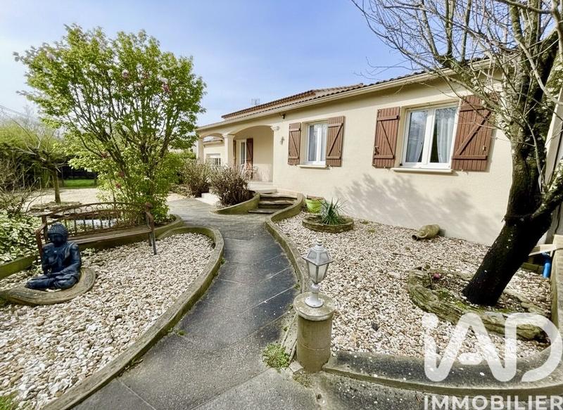 Maison - 102 m² - 4 pièces