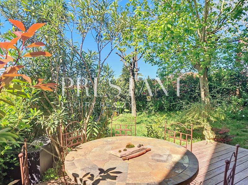 Appartement - 80 m² - 3 pièces