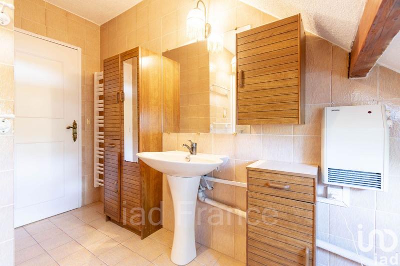 Maison - 198 m² - 5 pièces