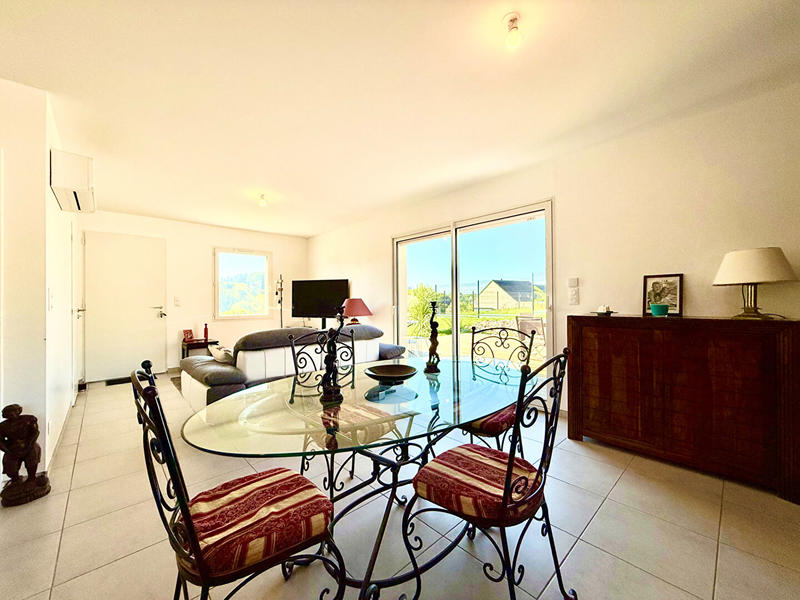 Maison - 80 m² - 5 pièces