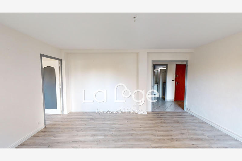 Appartement - 79 m² - 4 pièces