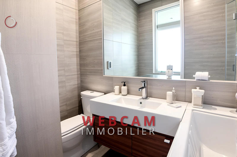 Appartement - 120 m² - 4 pièces