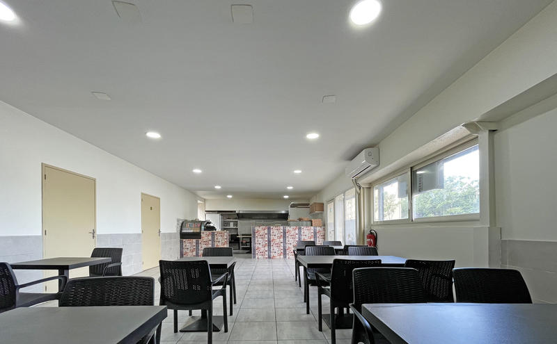 Local commercial - 150 m²