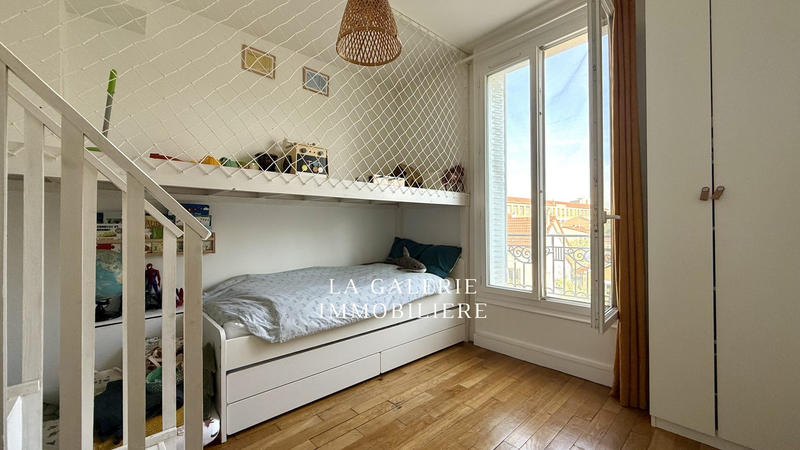 Appartement - 72 m² - 4 pièces