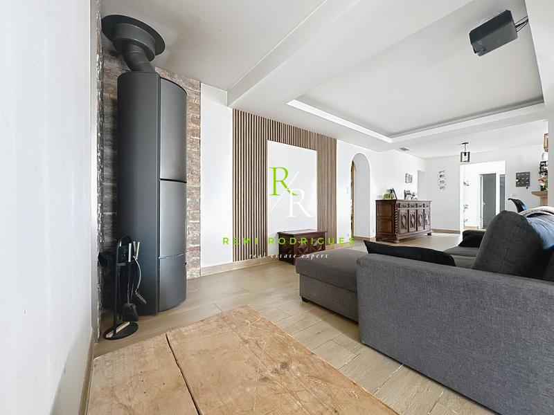 Villa - 143 m² - 5 pièces