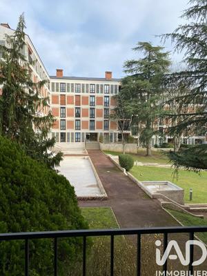 Appartement - 97 m² - 4 pièces