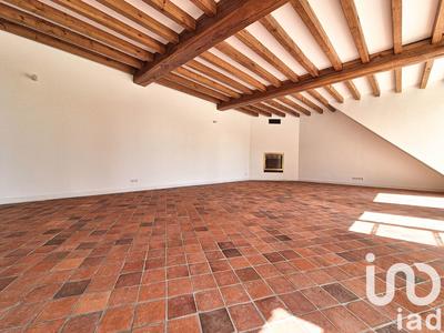 Maison - 210 m² - 7 pièces