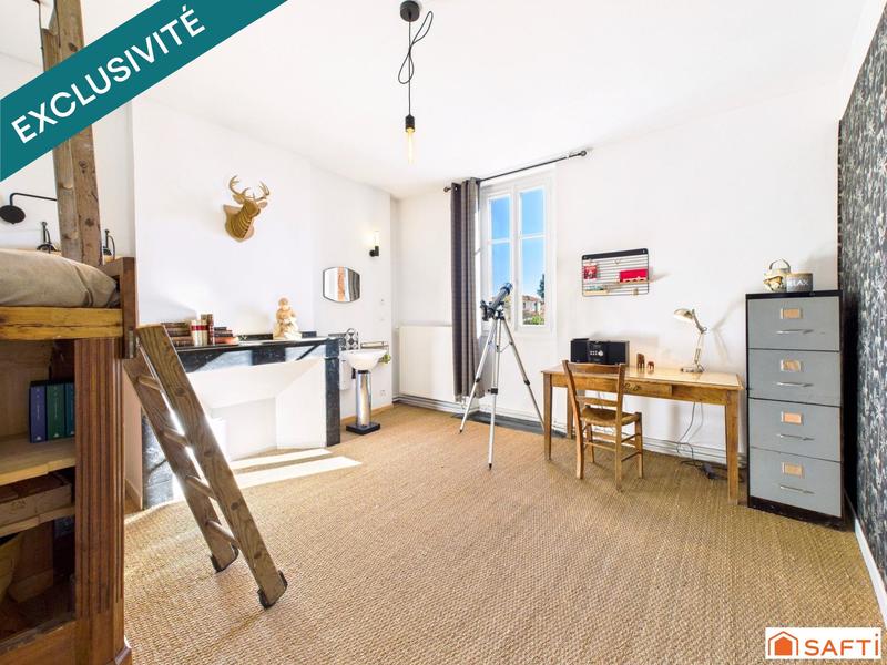 Maison - 195 m² - 6 pièces