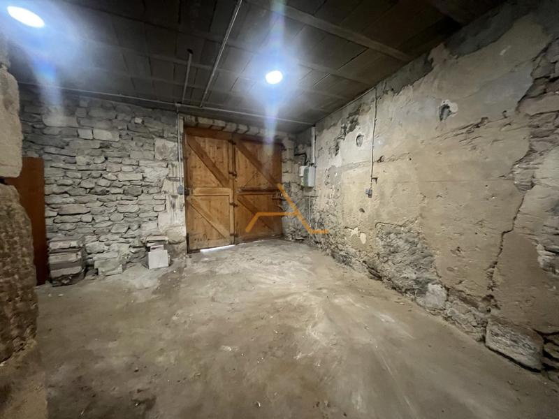 Maison de village - 160 m² - 3 pièces