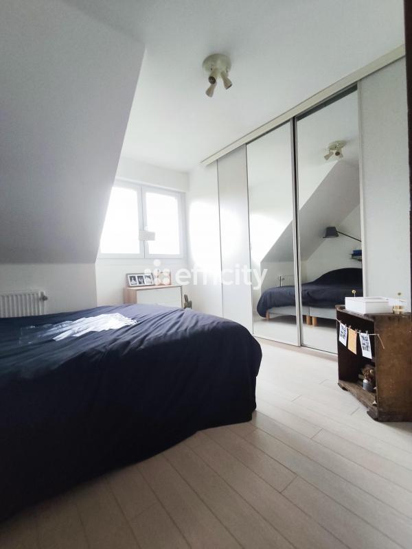 Pavillon - 95 m² - 5 pièces