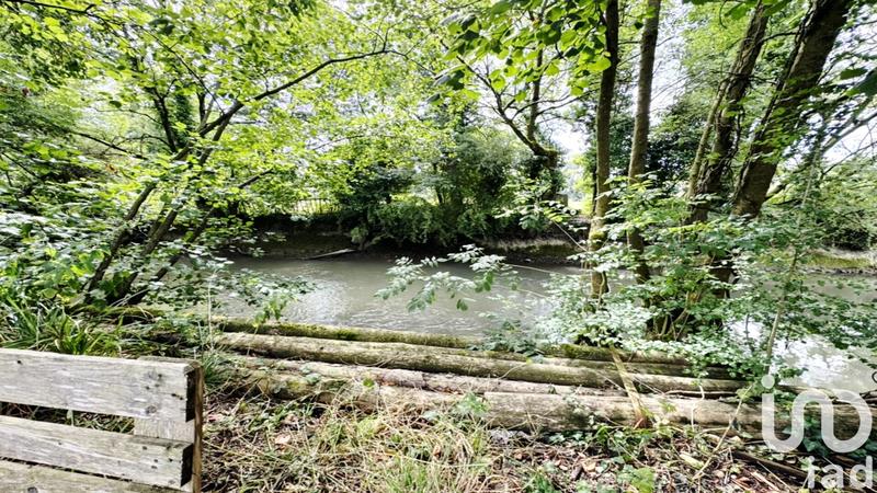 Maison - 240 m² - 5 pièces