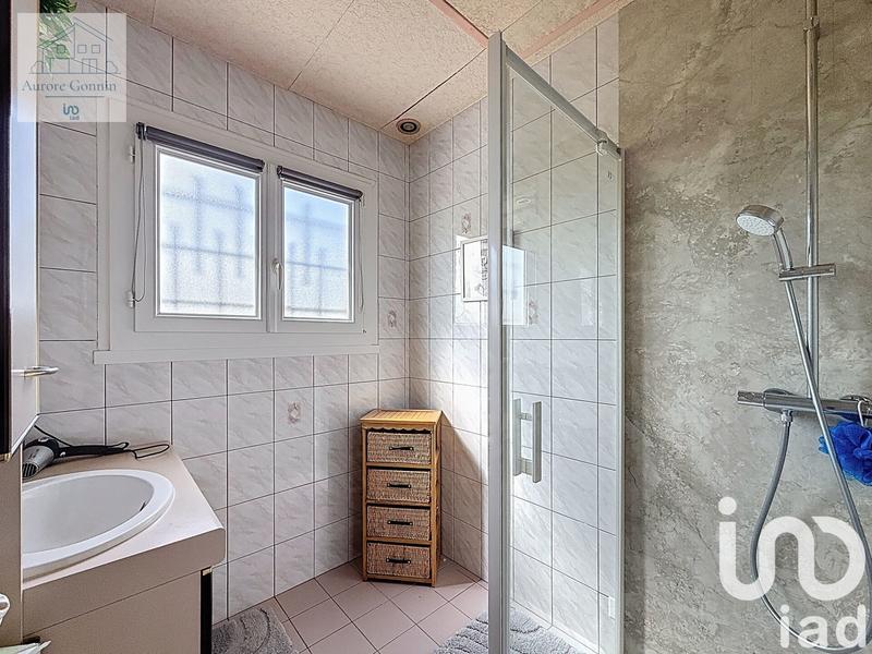 Maison - 142 m² - 6 pièces