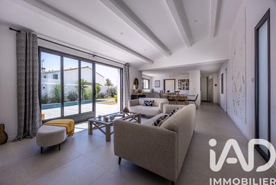 Maison - 147 m² - 5 pièces