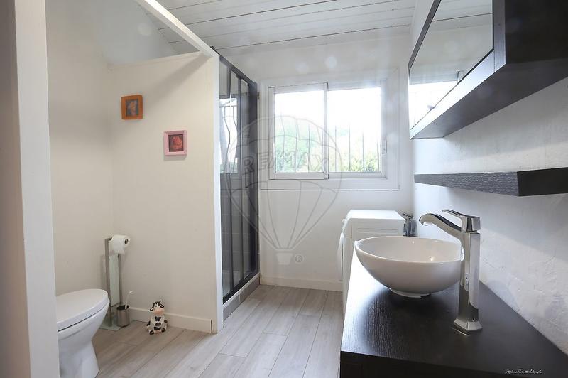 Maison - 254 m² - 12 pièces