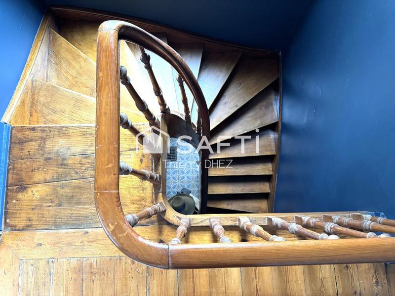 Maison de maîtres - 198 m² - 8 pièces