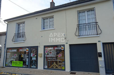 Appartement - 170 m² - 3 pièces