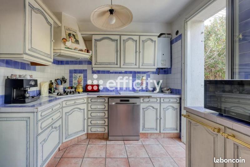 Appartement - 70 m² - 4 pièces