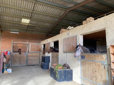 Maison - 246 m² - 6 pièces