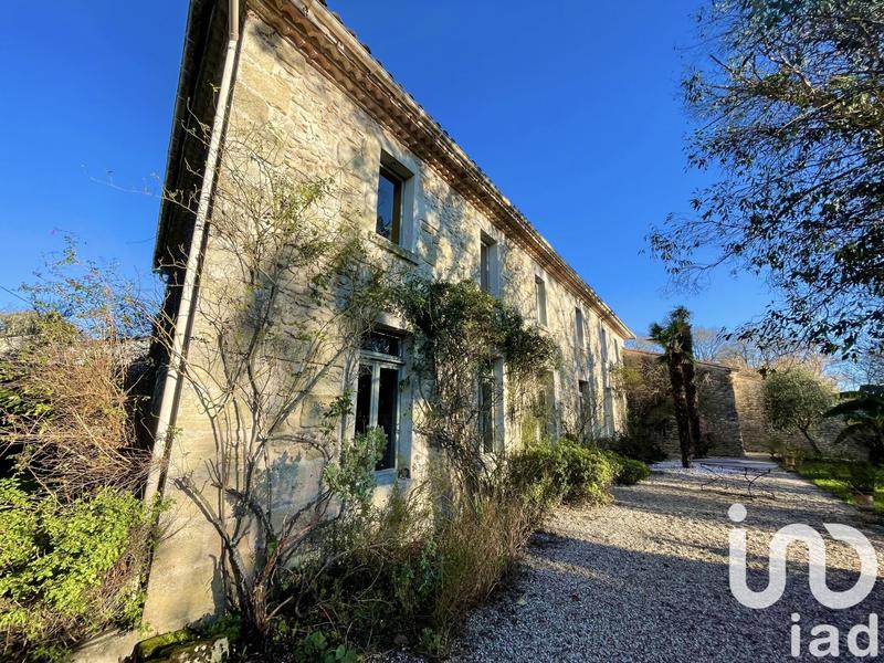 Maison - 471 m² - 13 pièces