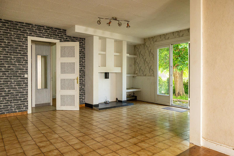 Maison - 93 m² - 4 pièces