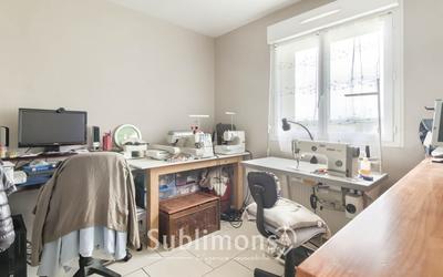 Maison traditionnelle - 96 m² - 6 pièces