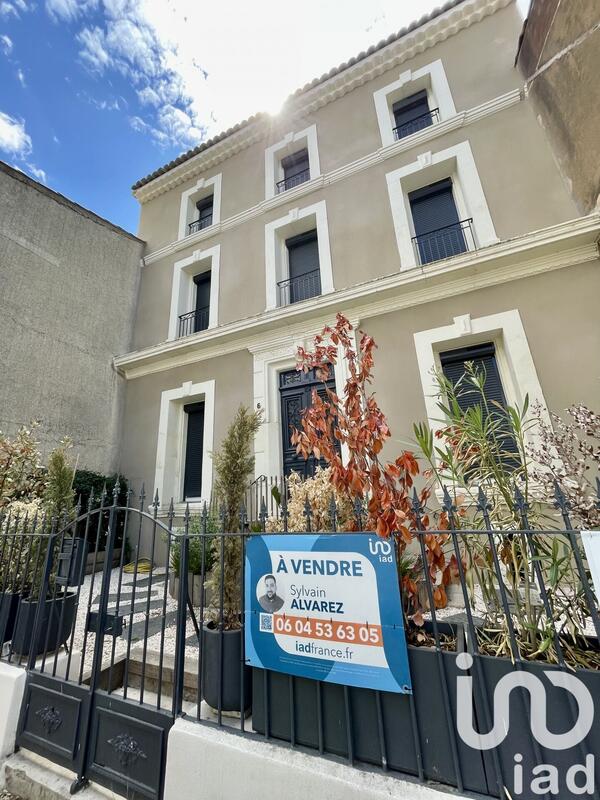 Maison - 286 m² - 7 pièces