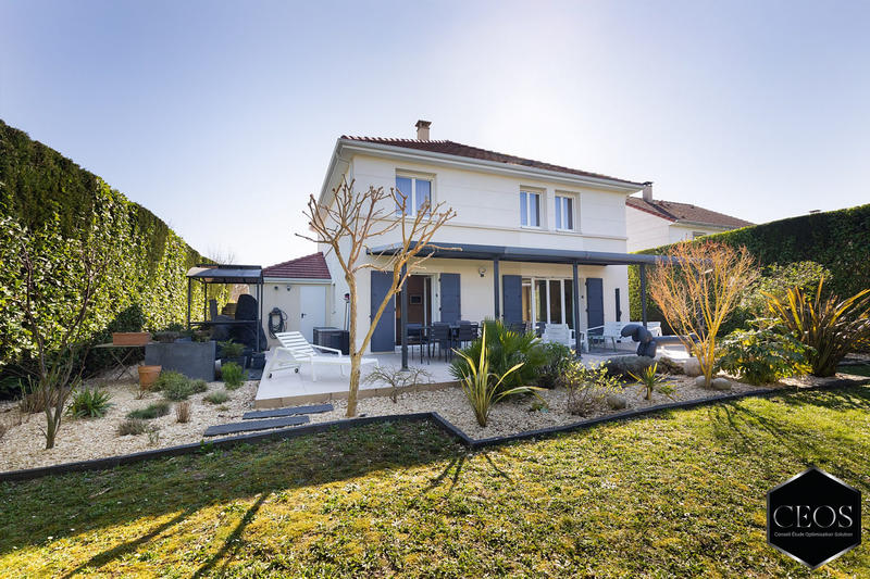 Maison - 137 m² - 5 pièces