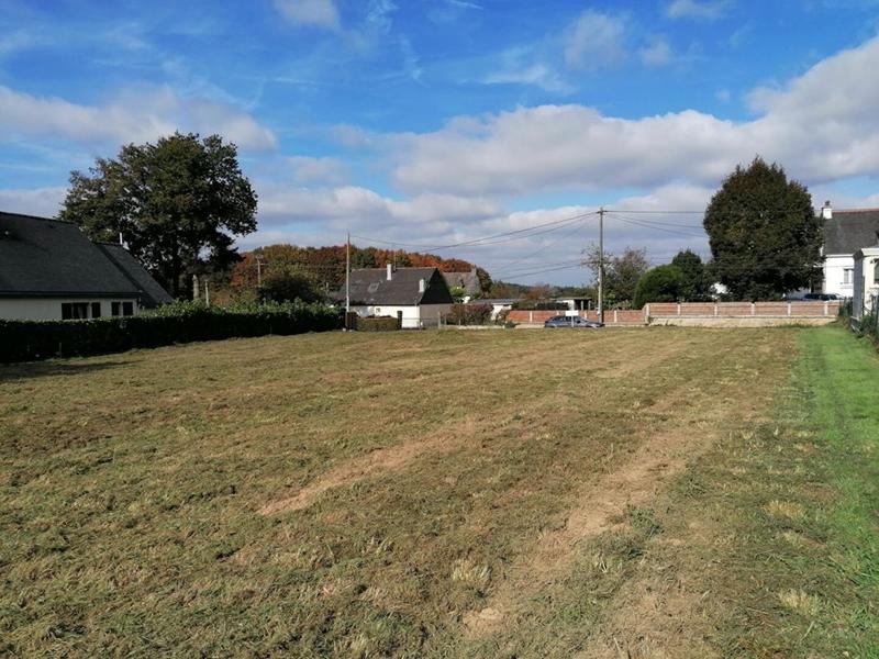 Terrain constructible - 1 174 m²