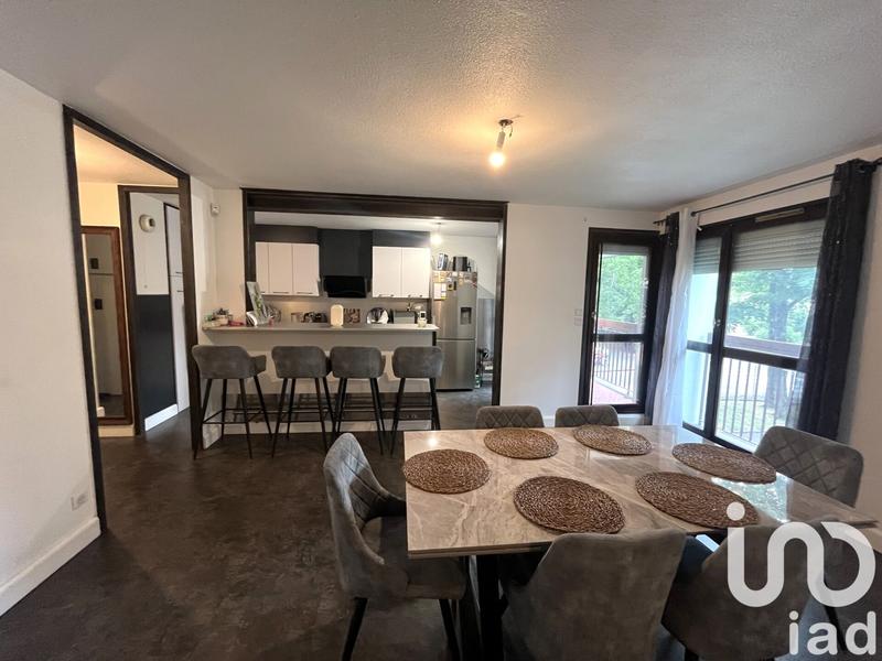 Appartement - 90 m² - 4 pièces