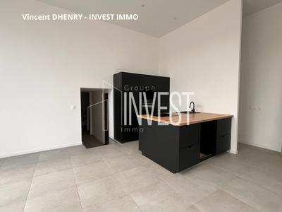 Loft - 120 m² - 3 pièces