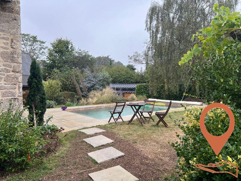 Maison ancienne - 212 m² - 5 pièces