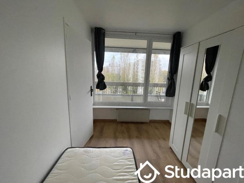 Chambre - 18 m² - 1 pièce