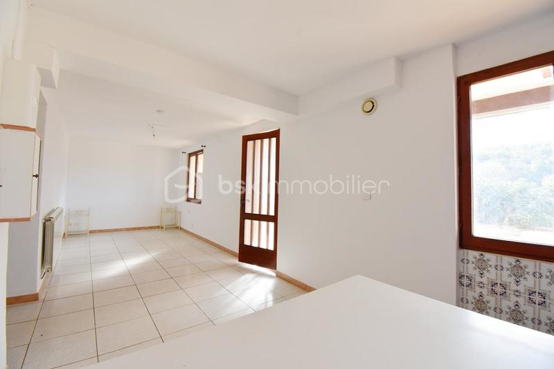 Propriété - 320 m² - 14 pièces