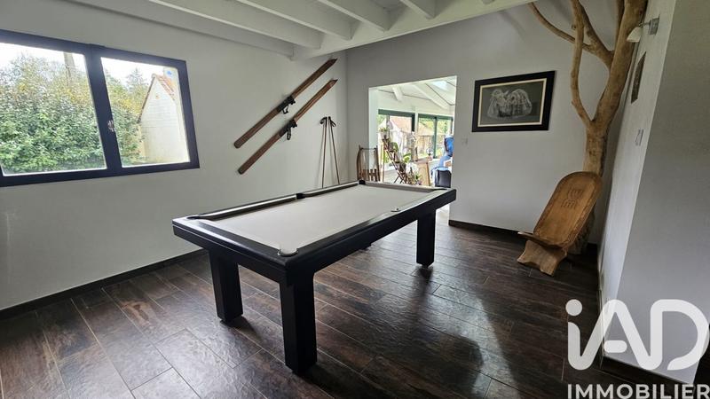 Maison - 201 m² - 7 pièces