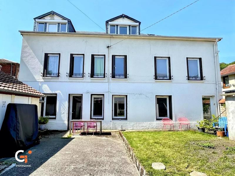 Maison - 160 m² - 5 pièces