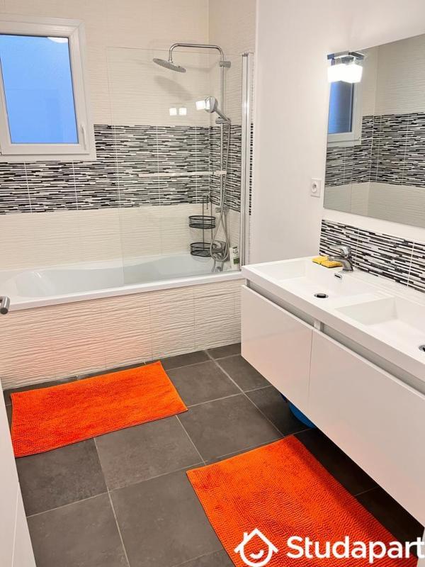 Chambre - 15 m² - 1 pièce