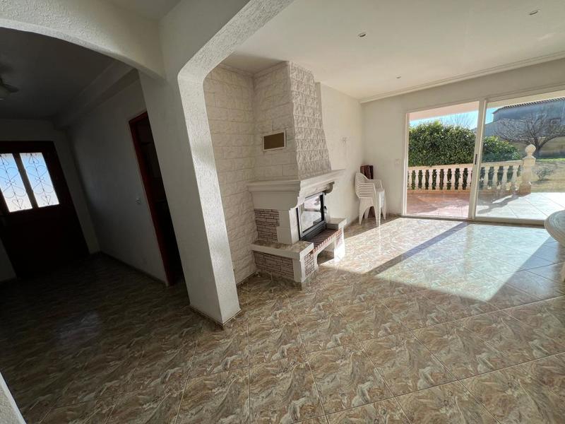 Maison - 250 m² - 9 pièces