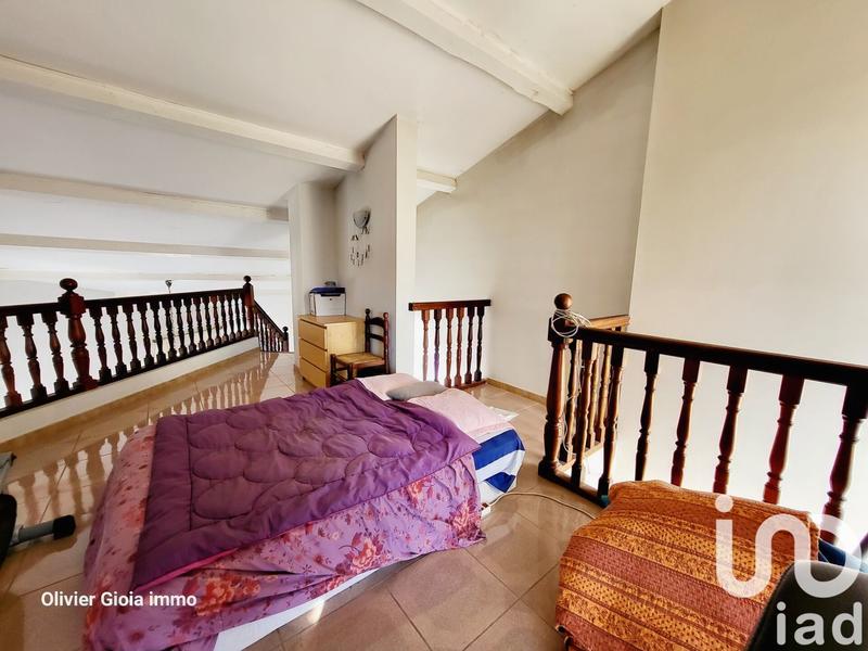 Maison - 260 m² - 10 pièces