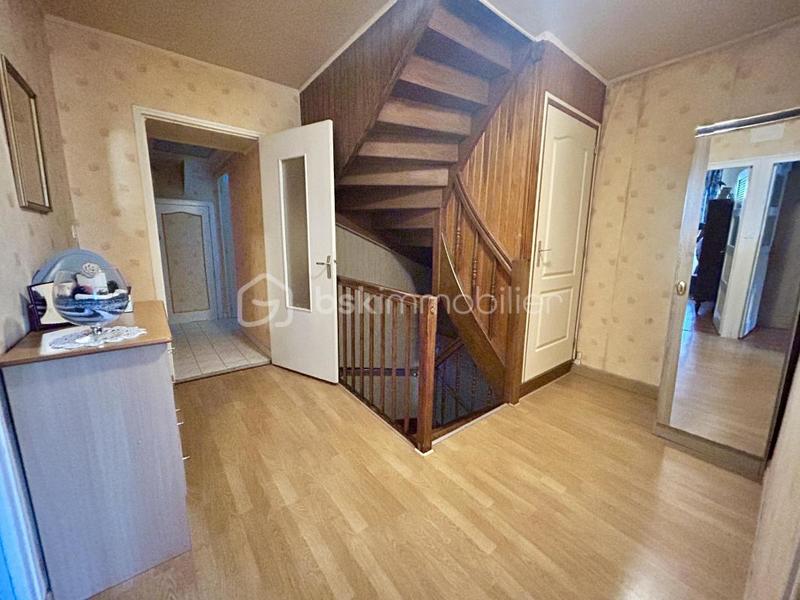 Maison - 128 m² - 5 pièces