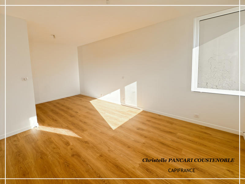 Maison - 93 m² - 4 pièces