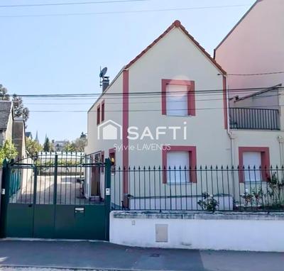 Maison - 145 m² - 6 pièces