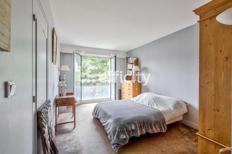 Appartement - 118 m² - 6 pièces