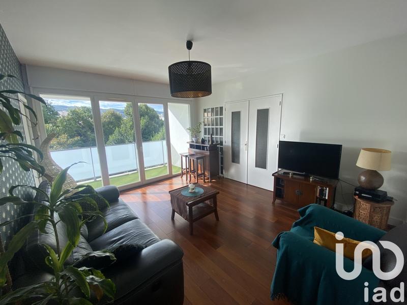 Appartement - 92 m² - 4 pièces