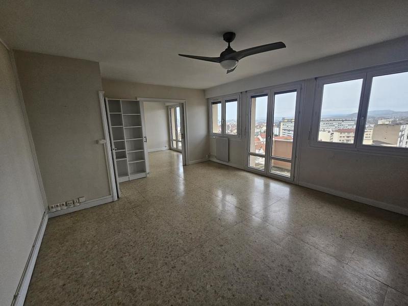 Appartement - 87 m² - 4 pièces