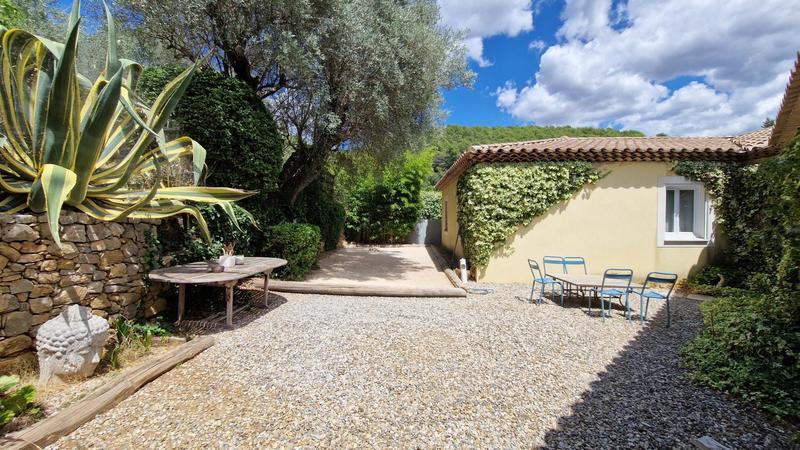 Maison - 221 m² - 9 pièces